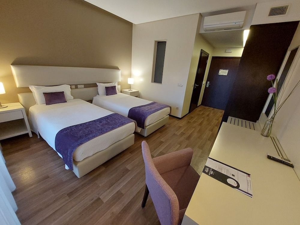 Monte Lírio Hotel Double or Twin Room, Sea View 6