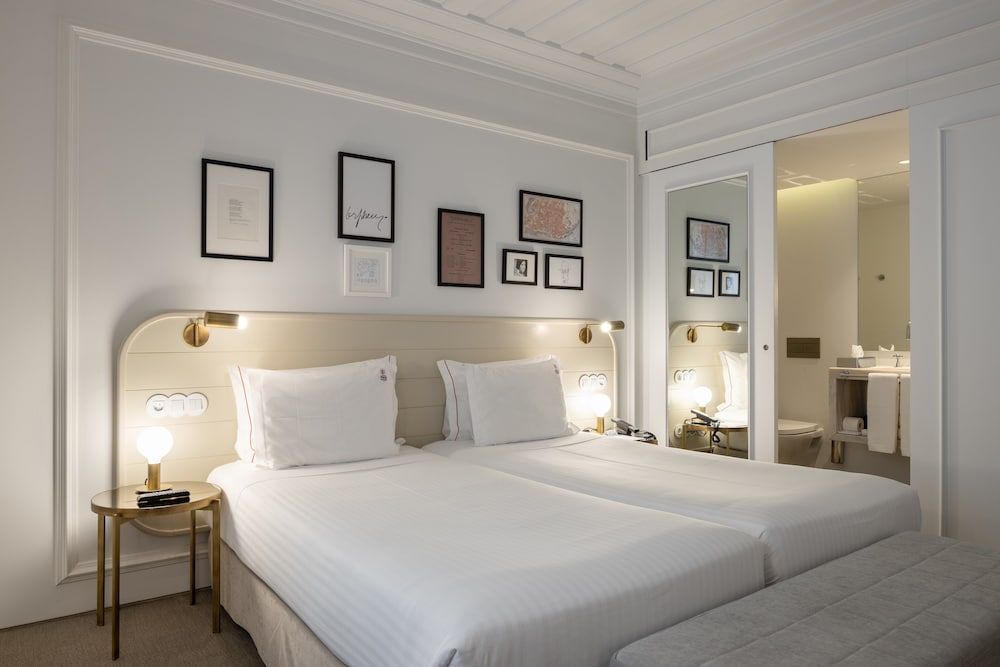 undefined Lisboa Pessoa Hotel 5