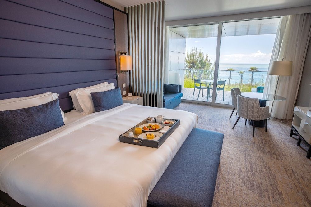Junior Suite, 1 King Bed, Ocean View