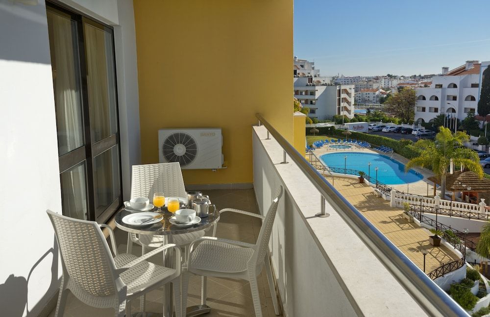 Paladim & Alagoamar Hotels Studio, Pool View 4