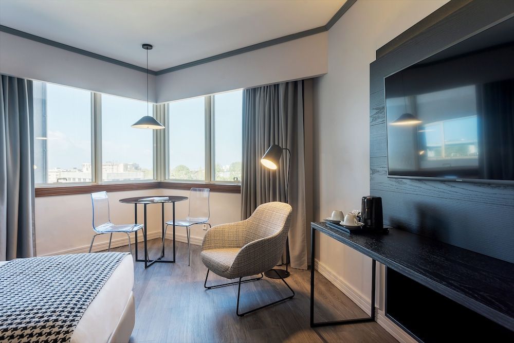 undefined HF Fénix Porto 6