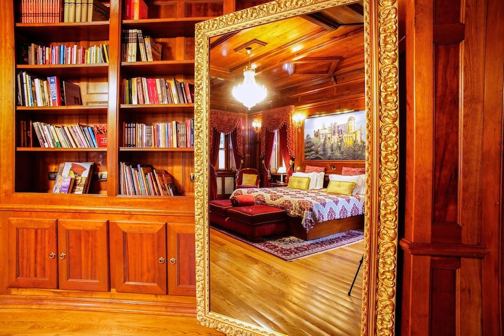 Sintra Marmòris Palace Deluxe Room, Garden View 5