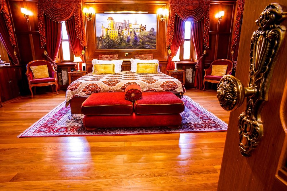 Sintra Marmòris Palace Deluxe Room, Garden View 6