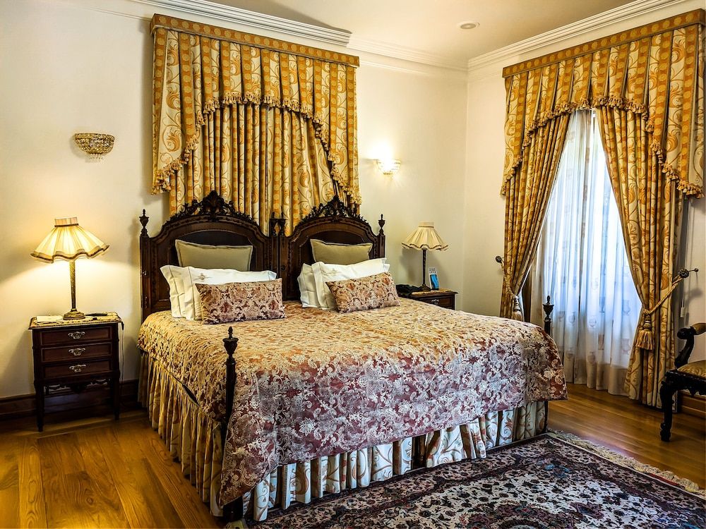 Sintra Marmòris Palace Deluxe Room, Garden View 3