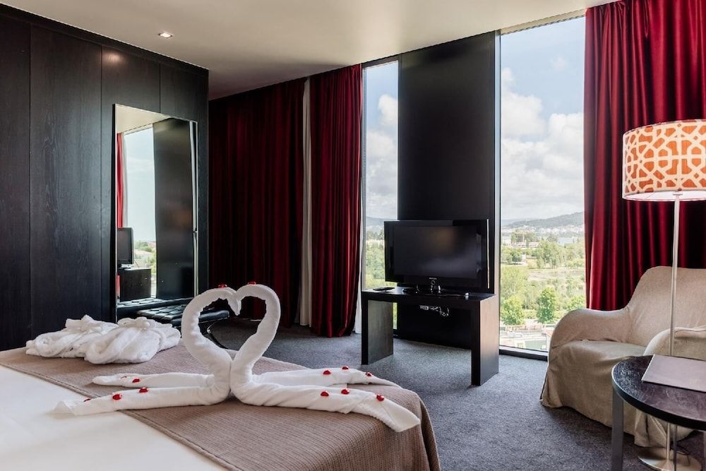 Axis Viana Business & SPA Hotel Double Room with Romantic Package and Dinner 2