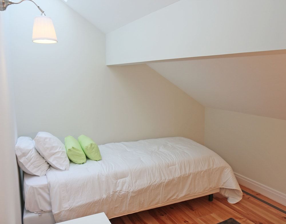 Lisbon Colours Bairro Alto Apartments Apartment, 1 Bedroom, Without Lift Access, Kitchenette 3