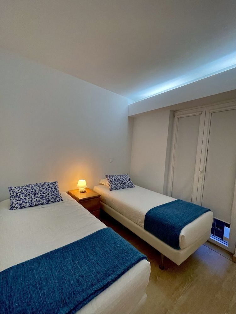 Born to Stay in Milfontes Apartment, Ensuite (Furnas) 4