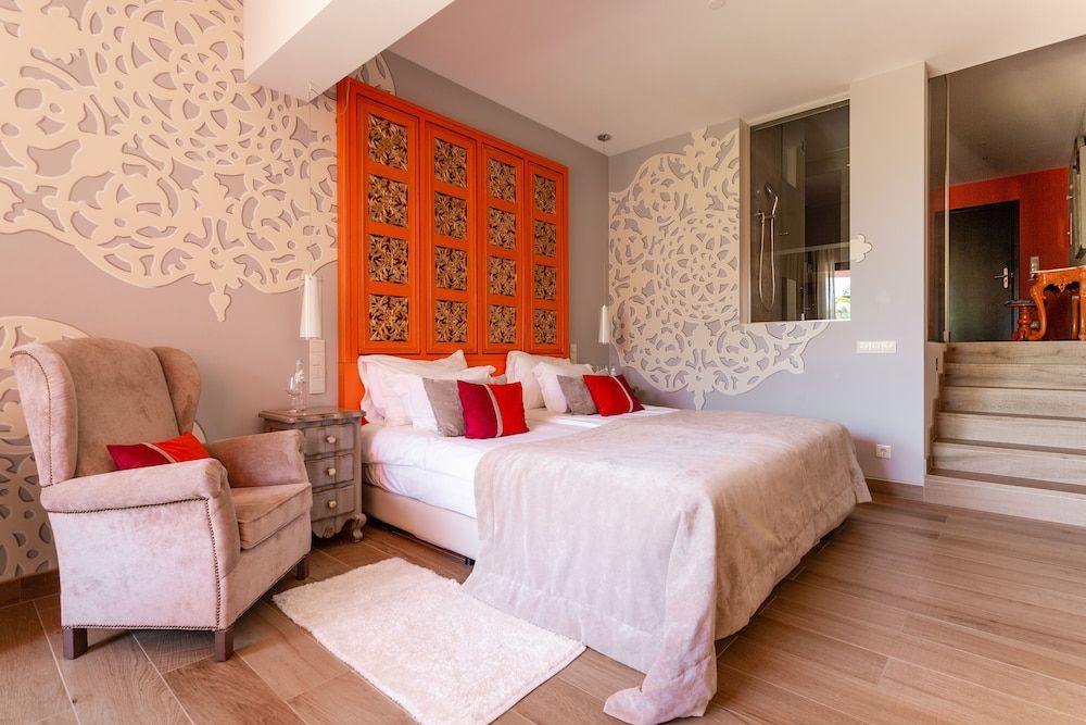 Deluxe Double Room, Garden View