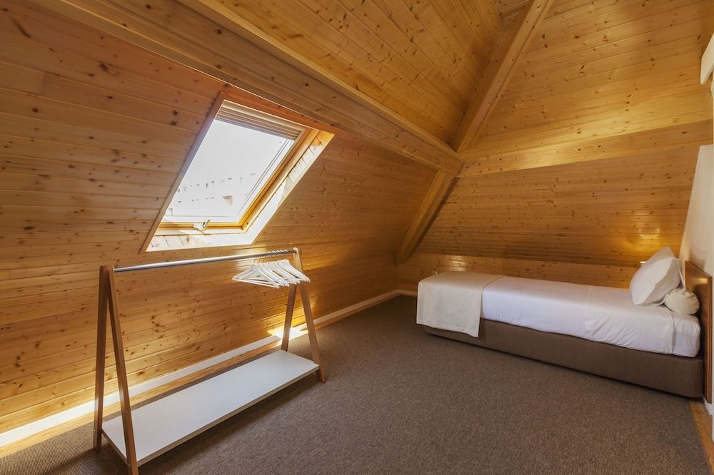 BO - Fernandes Tomás Deluxe Loft, 2 Bedrooms 13