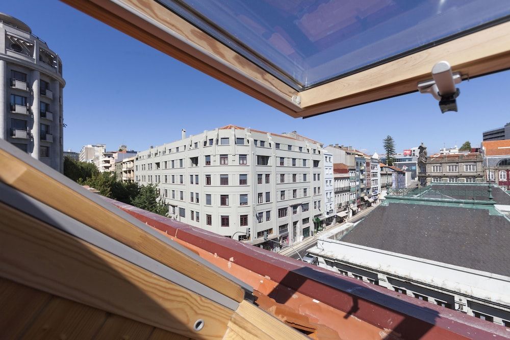 BO - Fernandes Tomás Deluxe Loft, 2 Bedrooms 7