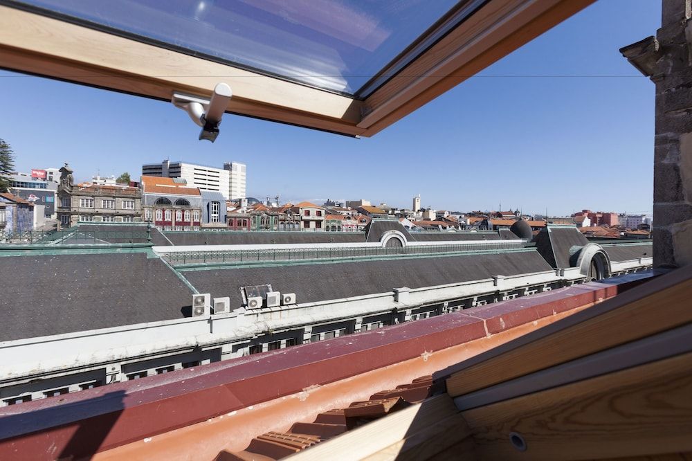 BO - Fernandes Tomás Deluxe Loft, 2 Bedrooms 6