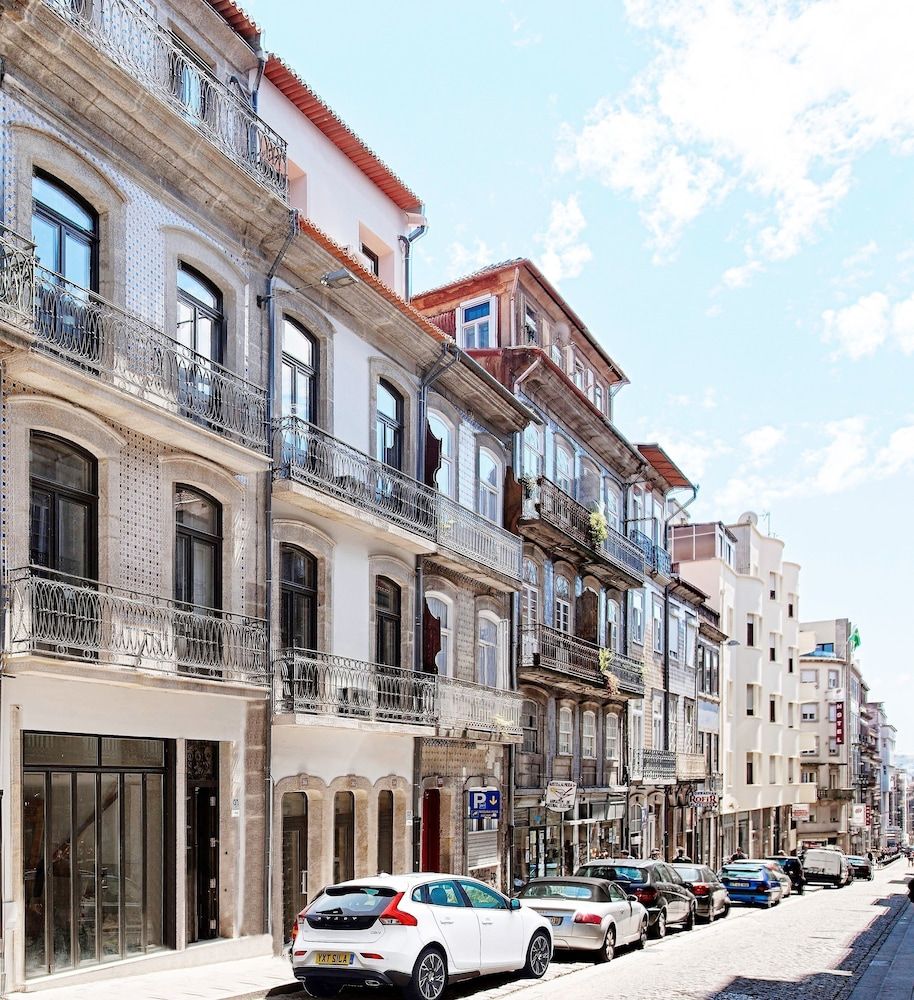 undefined BO - Almada 340 6