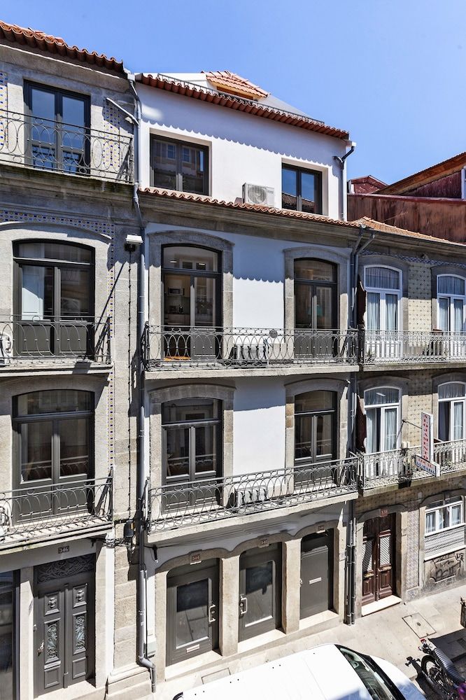 undefined BO - Almada 340 7