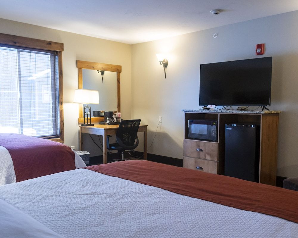Deluxe Double Room, 2 Queen Beds, Accessible