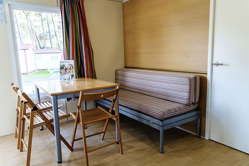 Parque de Campismo Orbitur Sao Pedro De Moel Bungalow, 2 Bedrooms (Neptuno) 4