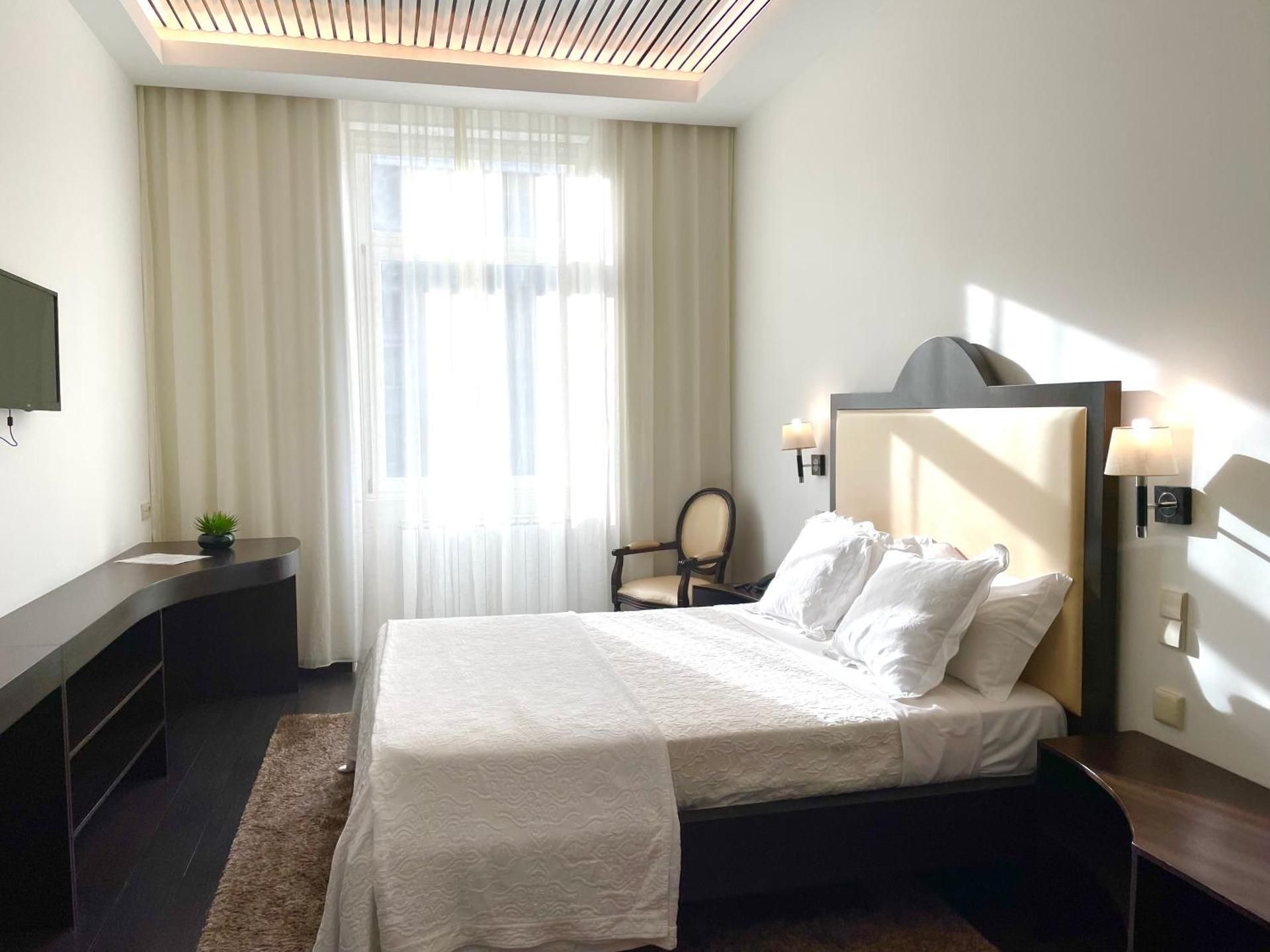 Superior Double Room with View