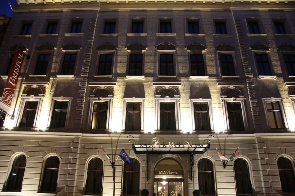 undefined Hotel Bristol Budapest 6