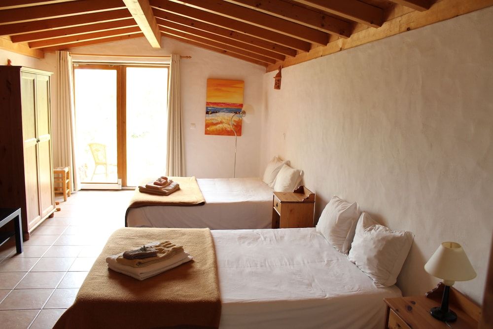 Quinta da Samoqueirinha Quadruple Room 2