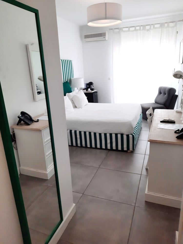 HS Milfontes Beach Hotel - Duna Parque Resorts & Hotels Twin Room, Balcony, Sea View 3