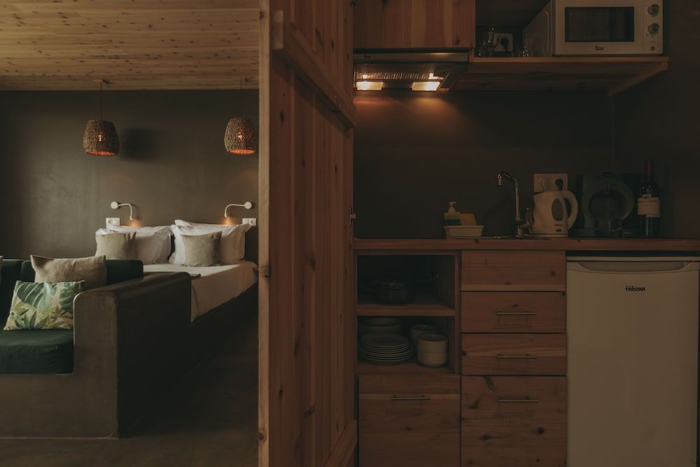 Santa Barbara Eco Beach Resort Superior Studio, Jetted Tub, Partial Sea View 5