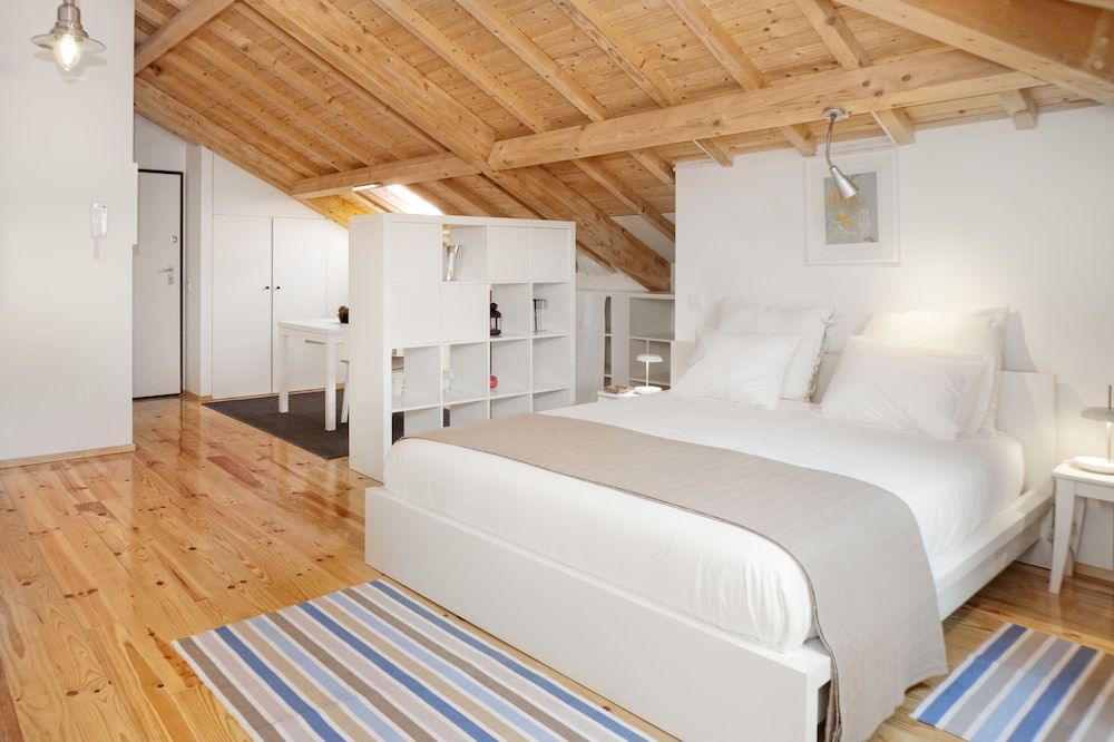 Superior Loft