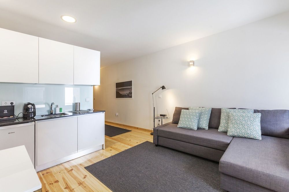 BO - Almada 346 Superior Studio, Terrace 7