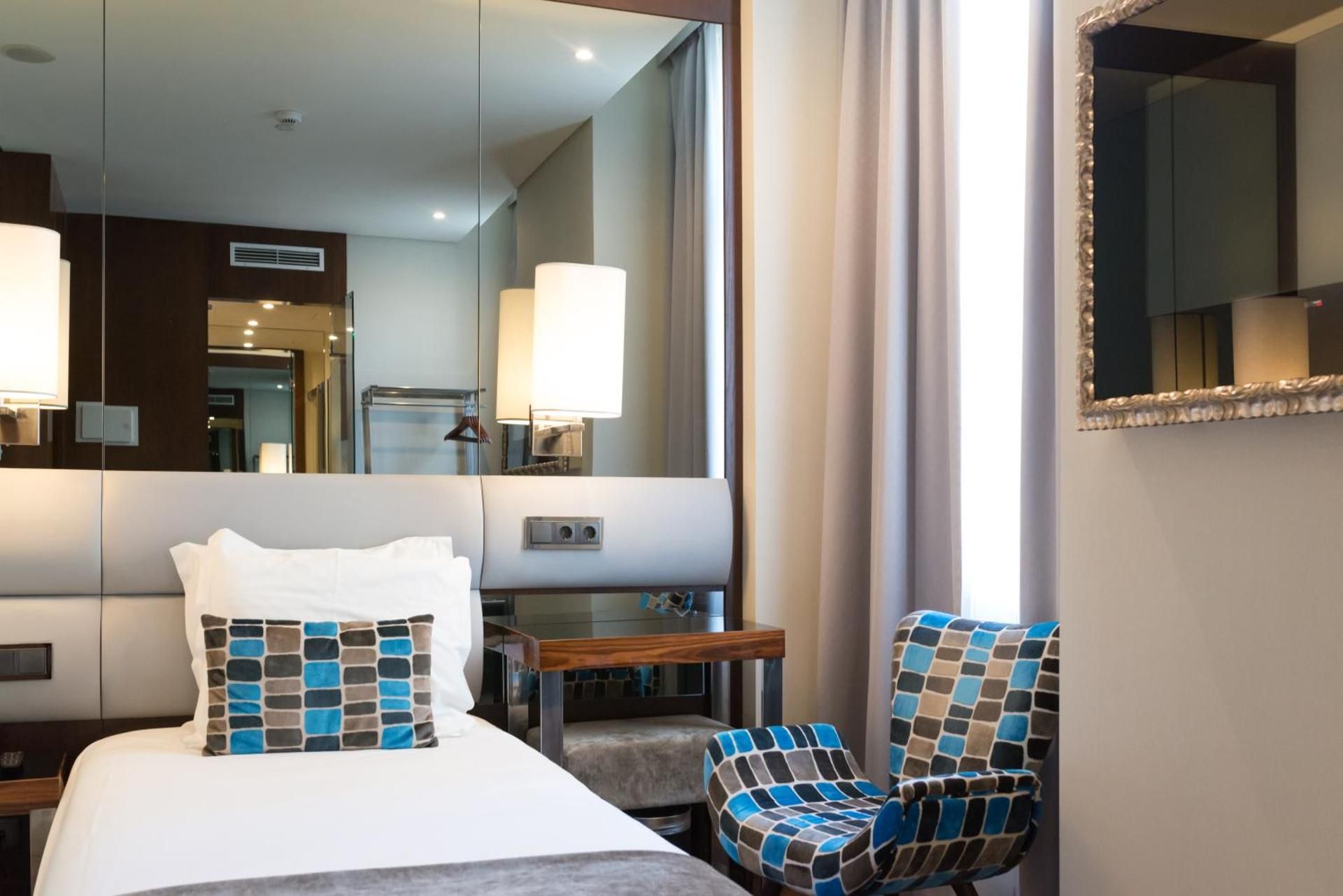 Single Superior Room