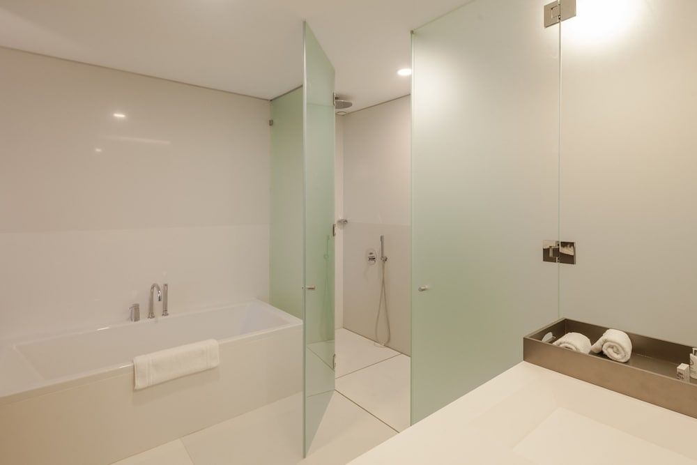 Hotel Torre de Gomariz Wine & Spa Junior Suite (Single Use, Camellia) 4