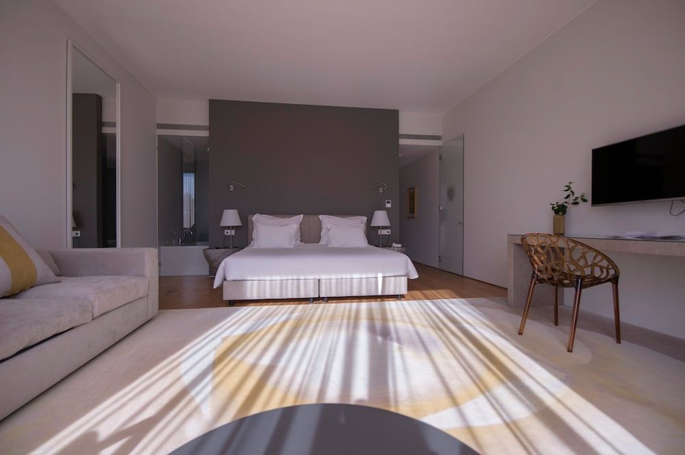 Hotel Torre de Gomariz Wine & Spa Junior Suite (Single Use, Camellia) 2