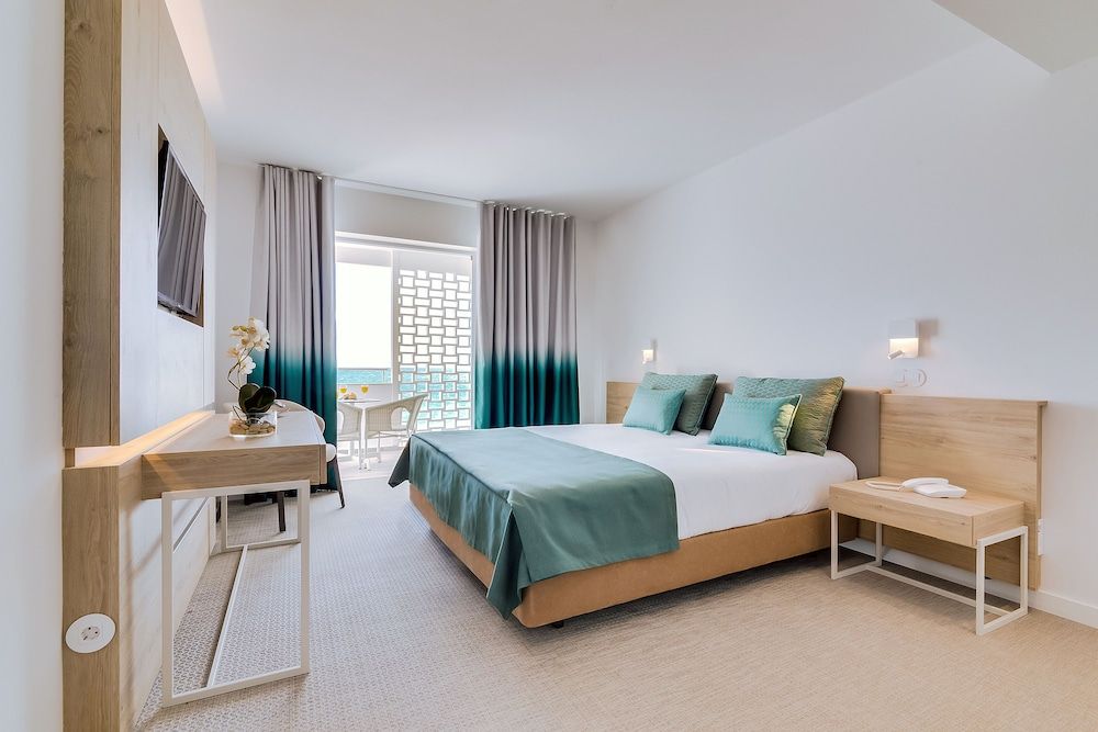 undefined Hotel Sol e Mar - Adults Only 2