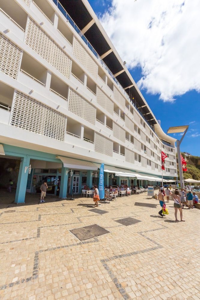 undefined Hotel Sol e Mar - Adults Only 3