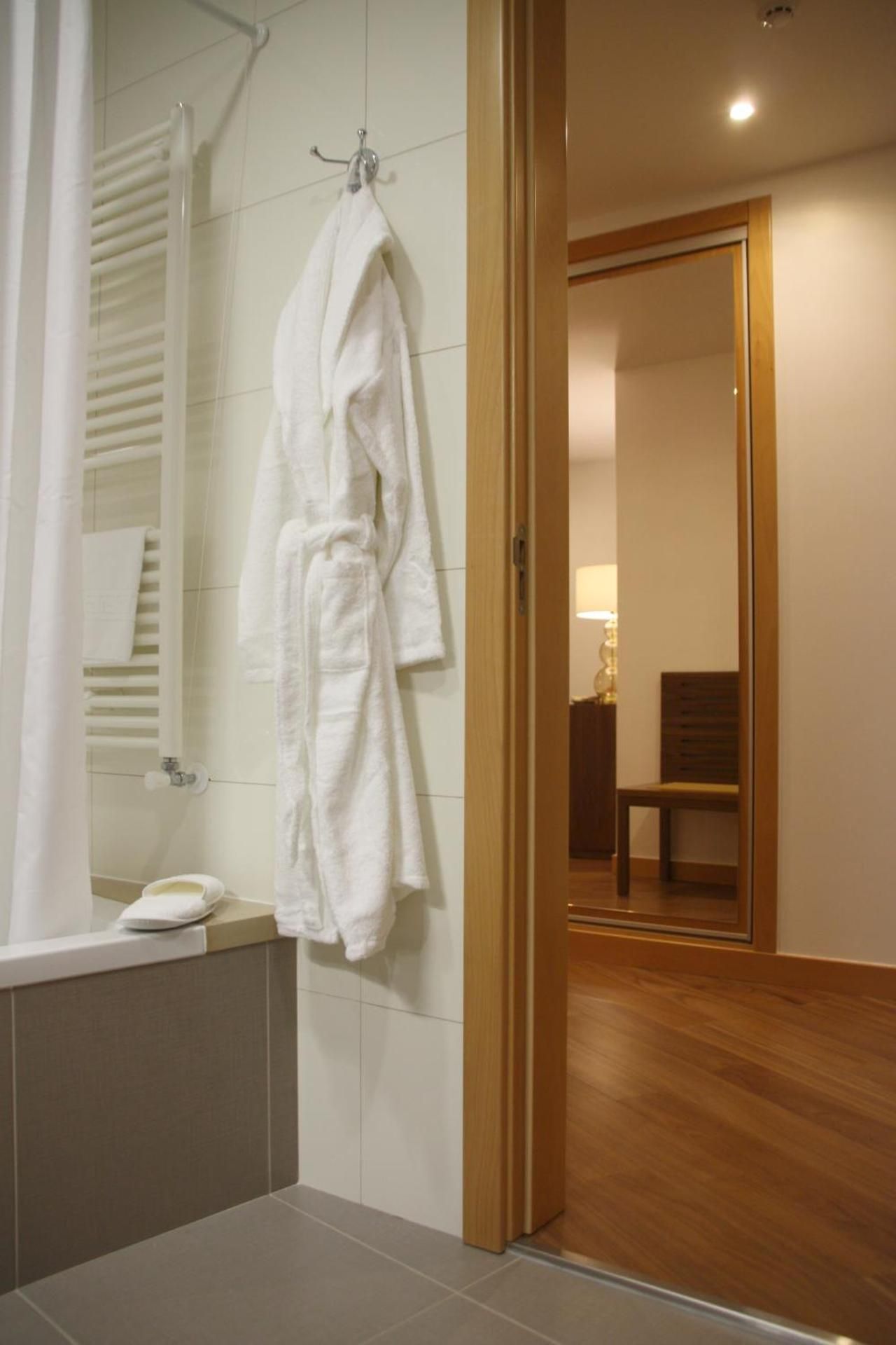 Consolata Hotel Suite 6