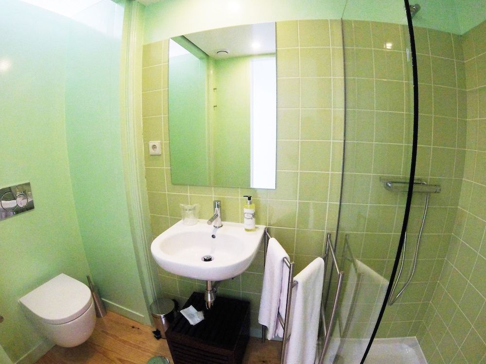 Dukes Corner Guest House Bunk Bed Room 4