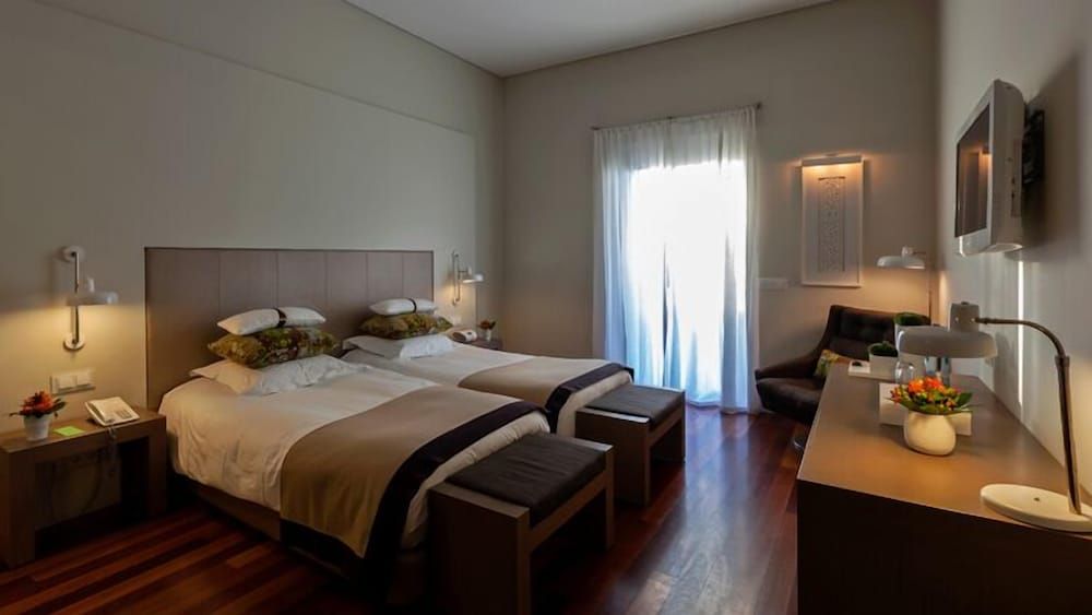 M'AR De AR Aqueduto Classic Room, Garden View 2