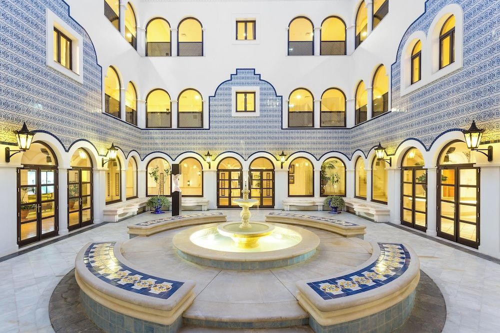 undefined Pine Cliffs Hotel, a Luxury Collection Resort, Algarve 9