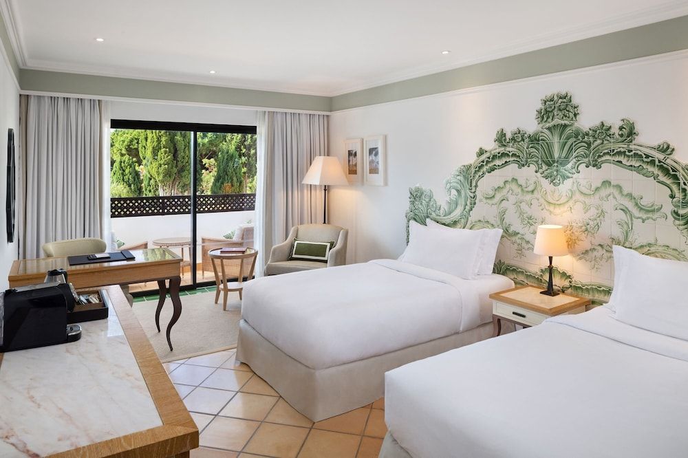 Deluxe Room, 2 Twin Beds, Non Smoking, Resort View (Balcony)