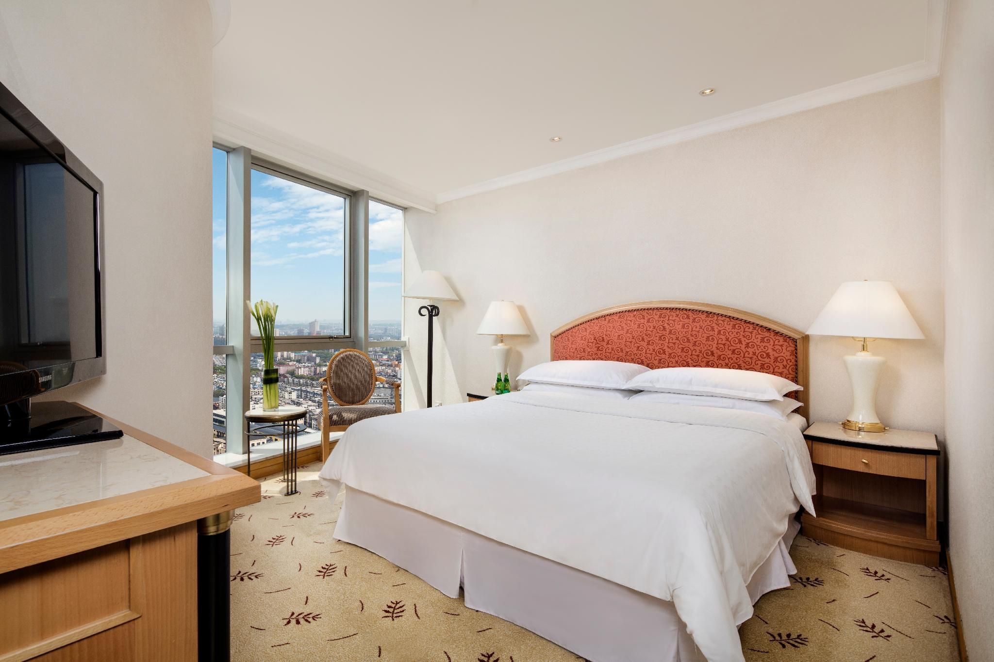 Panaroma Suite Room, 1 Bedroom Junior Suite, 1 King, City view
