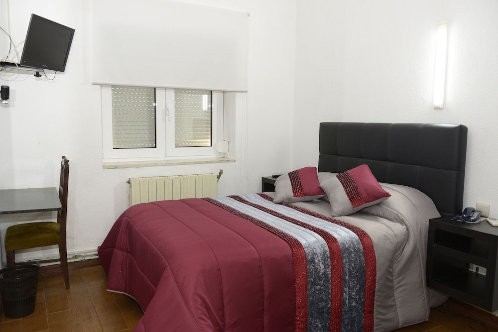 Hotel 4 Estações Single Room