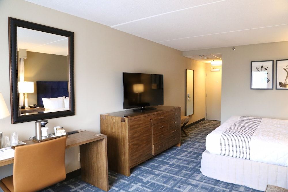 Hotel 1620 Plymouth Harbor Standard Room, 2 Queen Beds