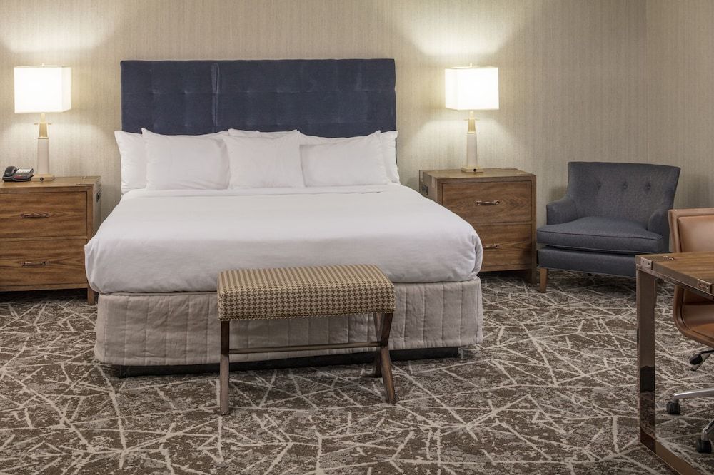 Hotel 1620 Plymouth Harbor Standard Room, 1 King Bed 5