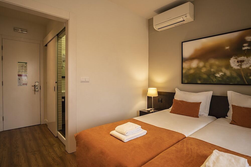 Riversuites Basic Twin Room, 2 Twin Beds 5