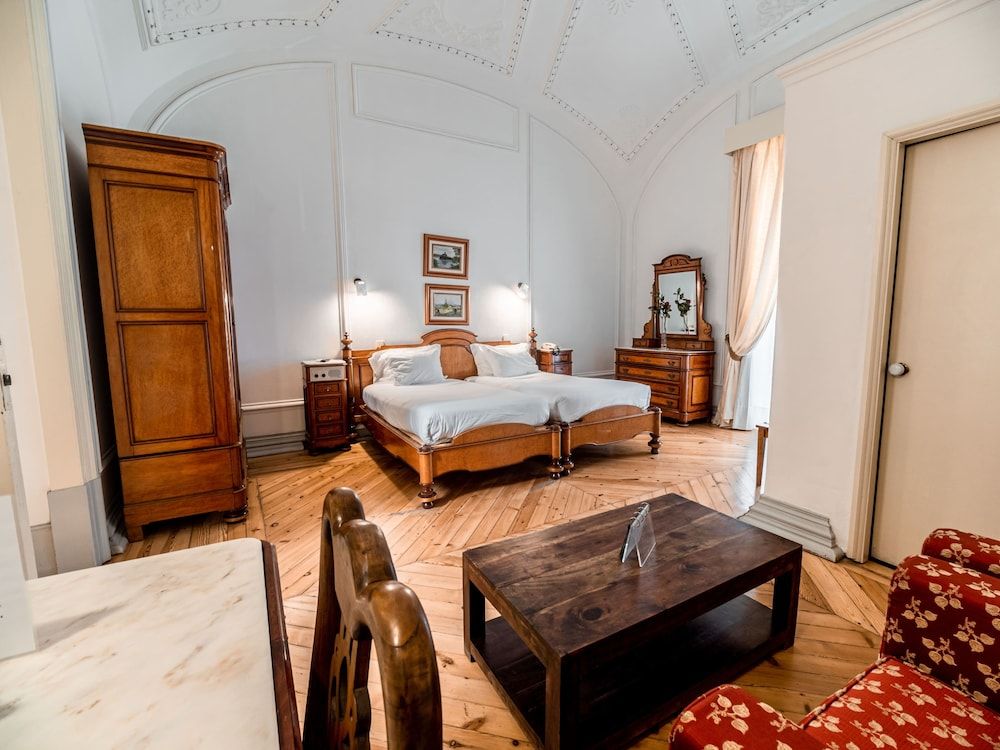 Hotel de Moura Superior Double or Twin Room 5