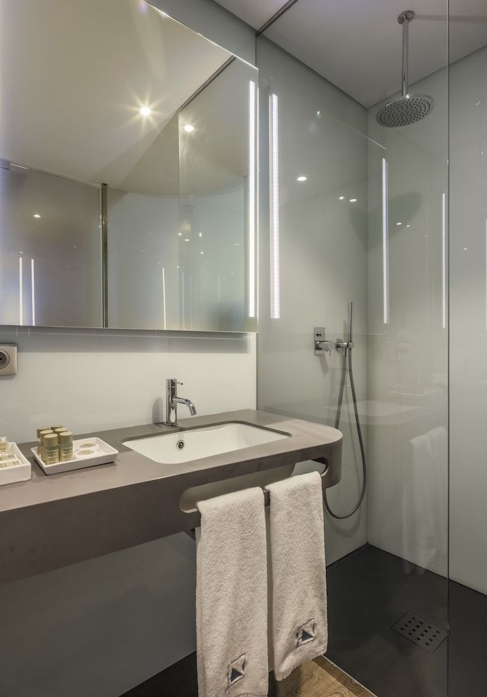 Timbre Heroismo Double Room 3