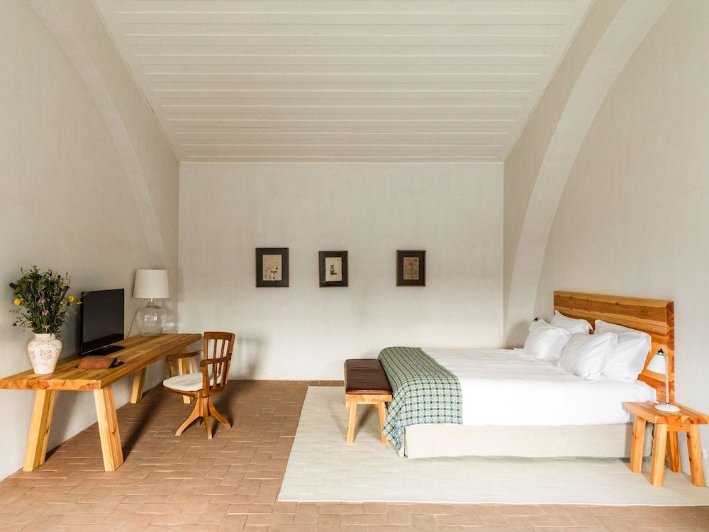 Room (Winery)
