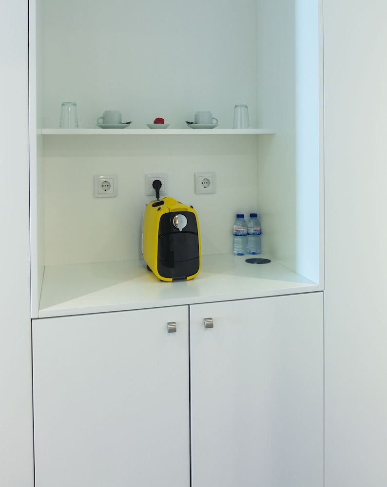 MH Peniche Standard Double Room 10