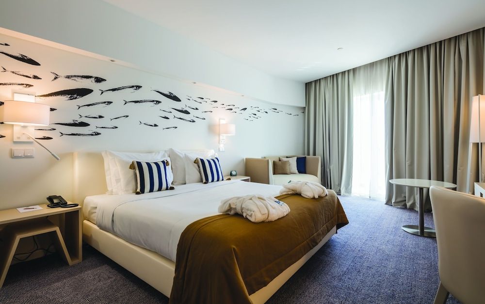 MH Peniche Standard Double Room 5