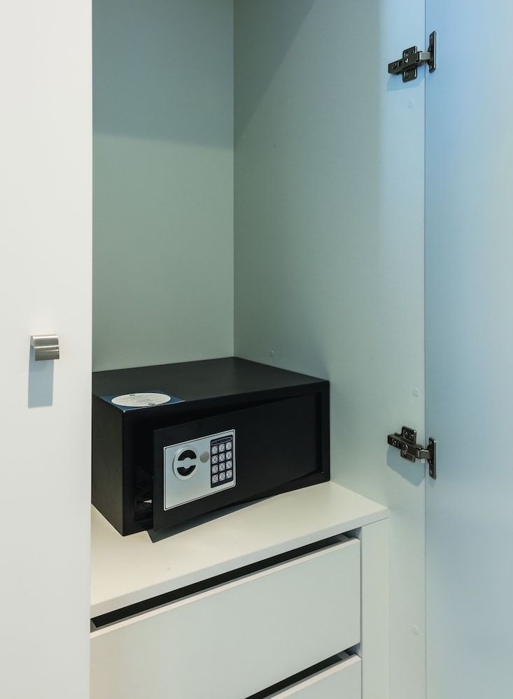 MH Peniche Standard Double Room 9