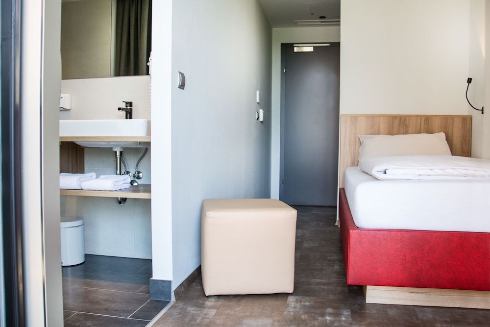 Hotel Rocket Rooms Velden