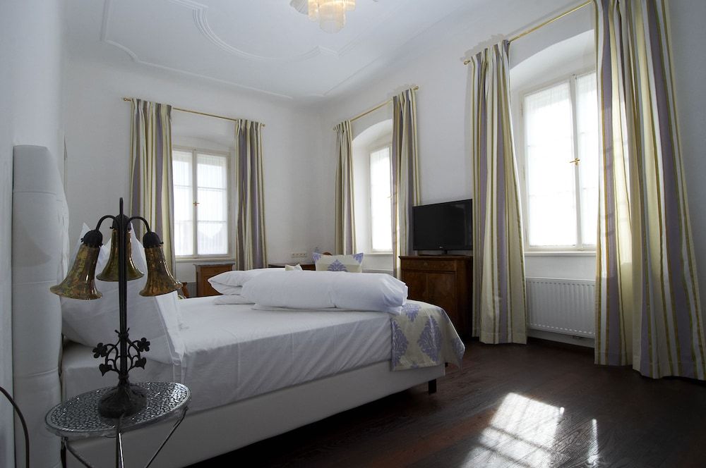 Hotel Landhaus Moserhof Superior Double Room, Private Bathroom 7