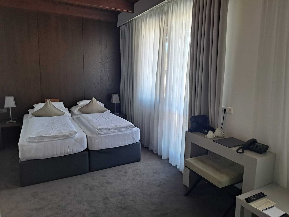 Comfort Room, 1 Bedroom, Non Smoking